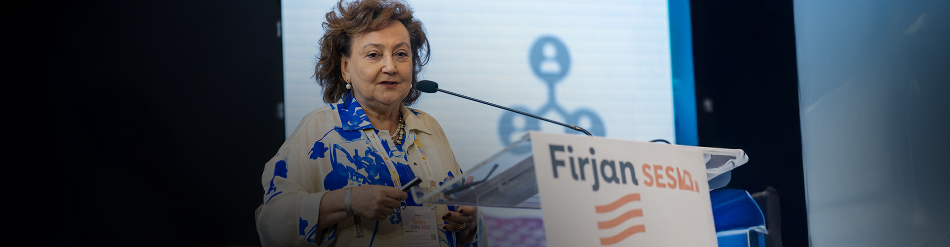 Foto da médica Margareth Dalcolmo