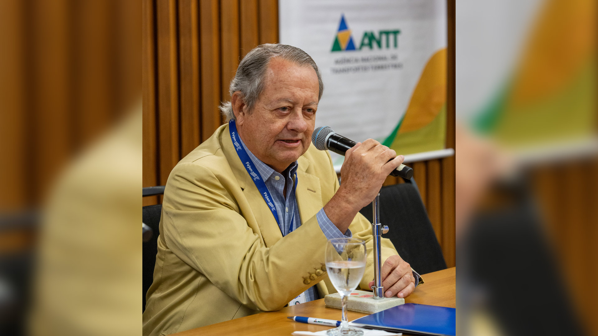 Mauro Viegas em audiência da ANTT